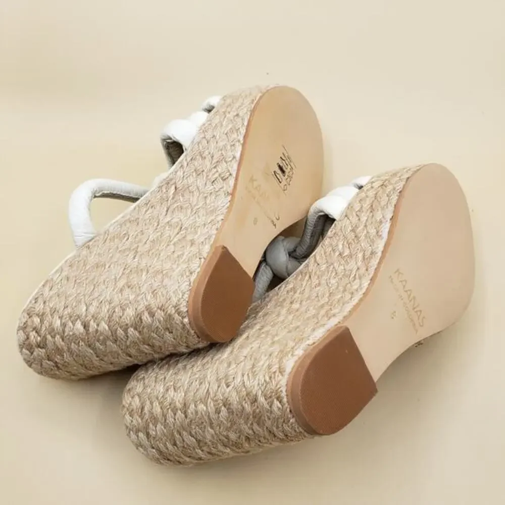 Kaanas x REVOLVE Daniela Wedge Sandals in Ivory Size‎ 8 Summer Dress Shoes